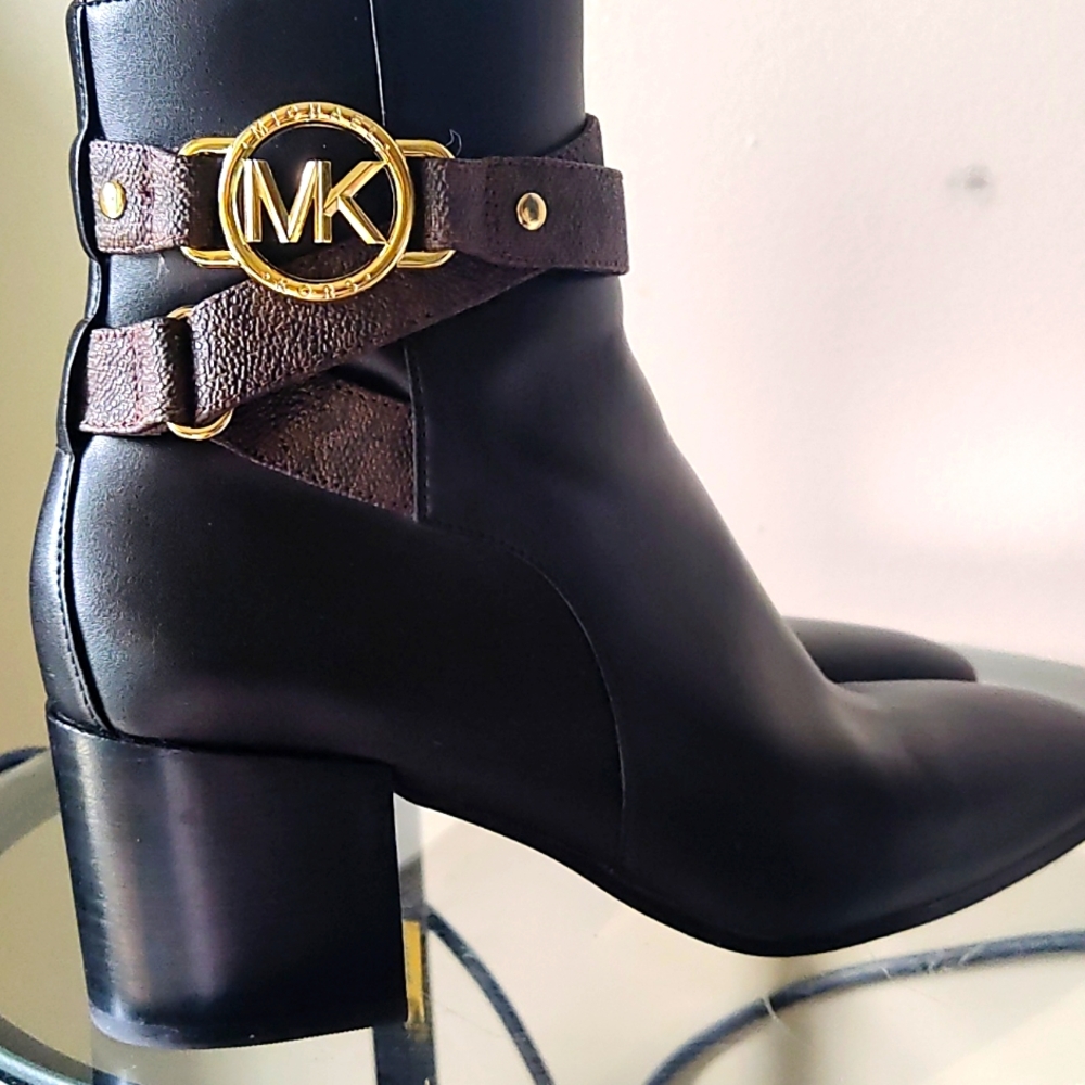 Michael kors booties